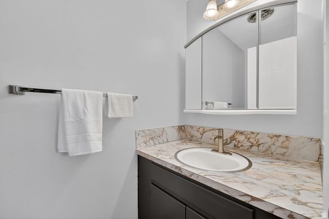 1647 N 1450 W, Provo, UT 84604