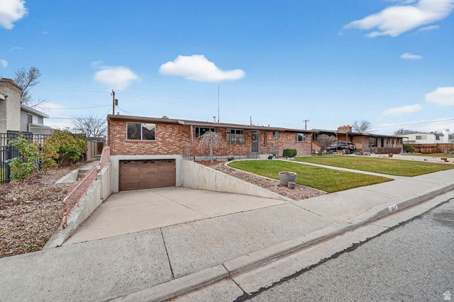 1647 N 1450 W, Provo, UT 84604