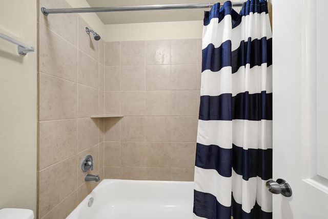 4274 Mcgregor Bluff Lane, Conroe, TX 77304