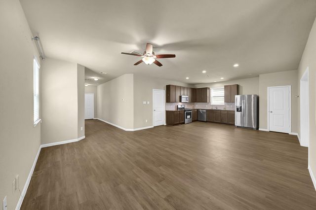 4274 Mcgregor Bluff Lane, Conroe, TX 77304