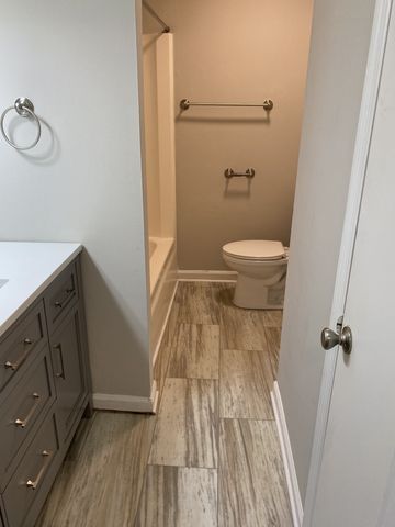 151 Edgewood Dr, Hendersonville, TN 37075