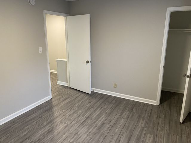 151 Edgewood Dr, Hendersonville, TN 37075