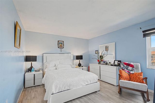 399 NW 72nd Avenue 320, Miami, FL 33126