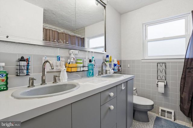 9029 BROUS AVE, Philadelphia, PA 19152
