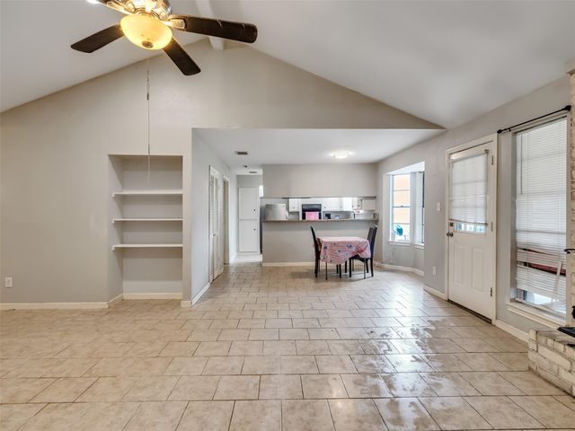 18726 Wood Glen Lane, Houston, TX 77084