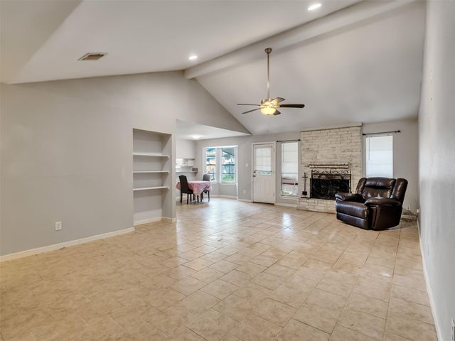 18726 Wood Glen Lane, Houston, TX 77084