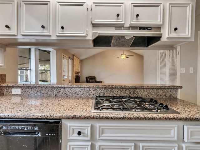18726 Wood Glen Lane, Houston, TX 77084