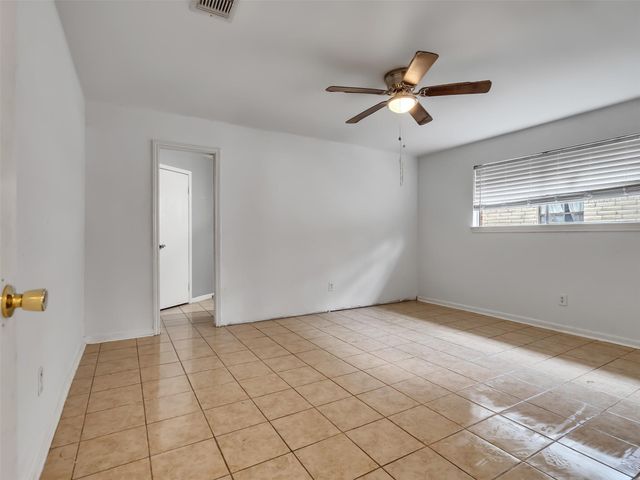 18726 Wood Glen Lane, Houston, TX 77084