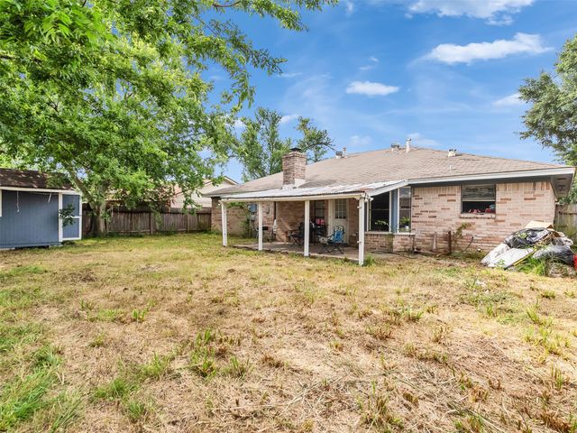 18726 Wood Glen Lane, Houston, TX 77084