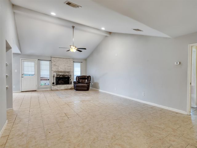 18726 Wood Glen Lane, Houston, TX 77084