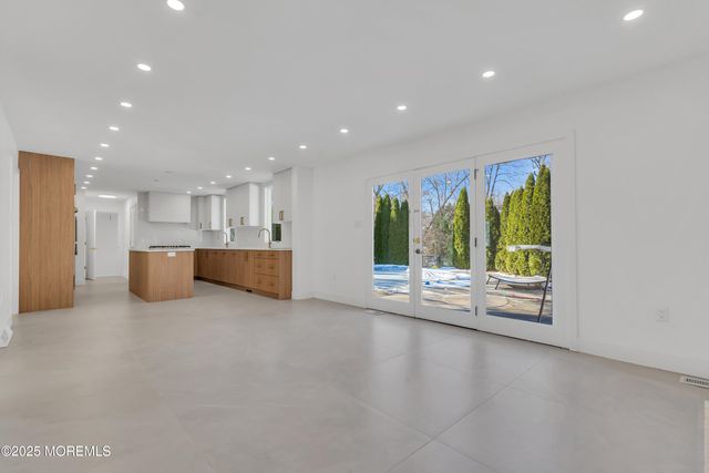 55 Hickory Hill Road, Jackson, NJ 08527