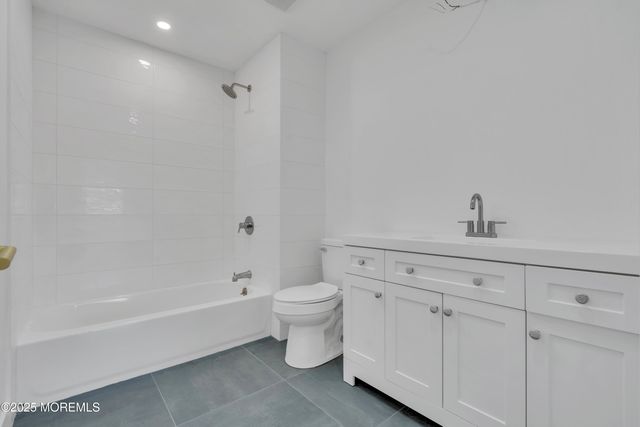 55 Hickory Hill Road, Jackson, NJ 08527