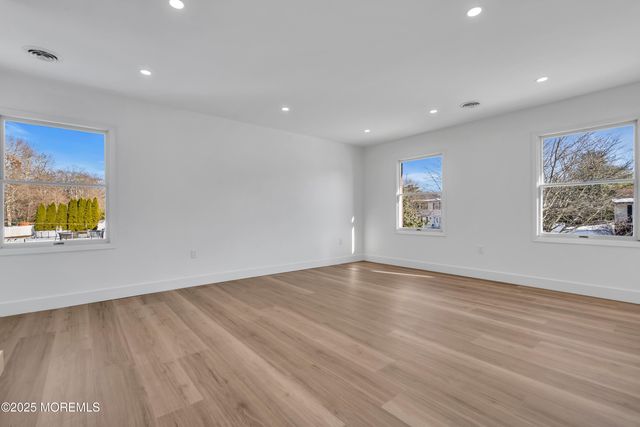 55 Hickory Hill Road, Jackson, NJ 08527