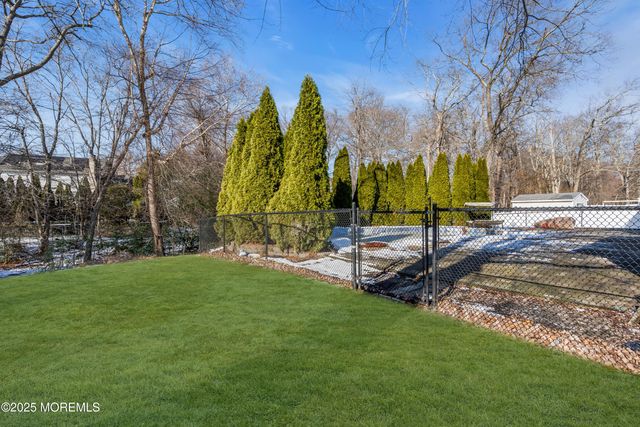 55 Hickory Hill Road, Jackson, NJ 08527