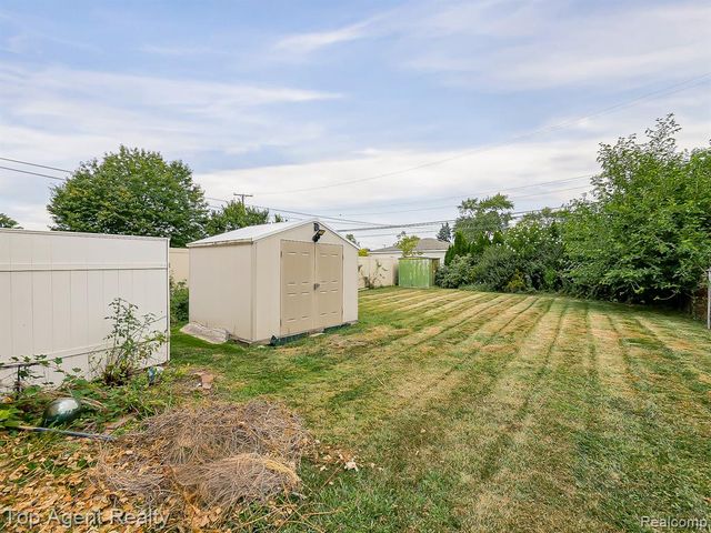 17236 Euclid Avenue, Allen Park, MI 48101