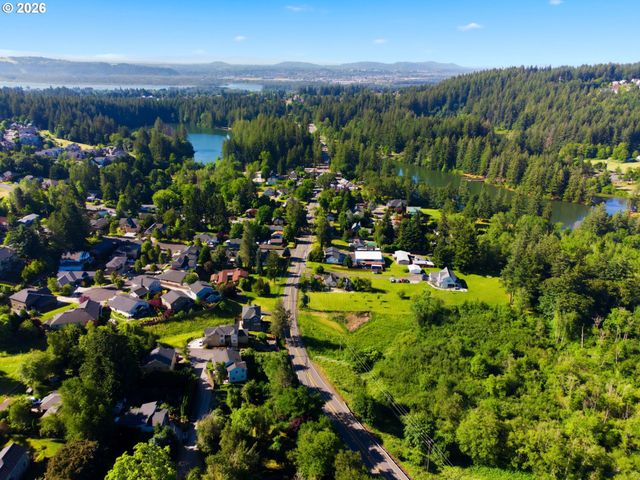 445 Ne 43RD Cir, Camas, WA 98607