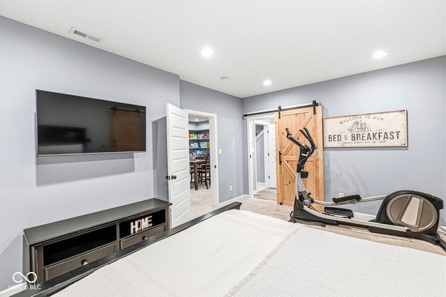 5242 Tulip Tree Drive, Noblesville, IN 46062