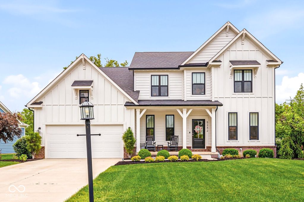 5242 Tulip Tree Drive, Noblesville, IN 46062
