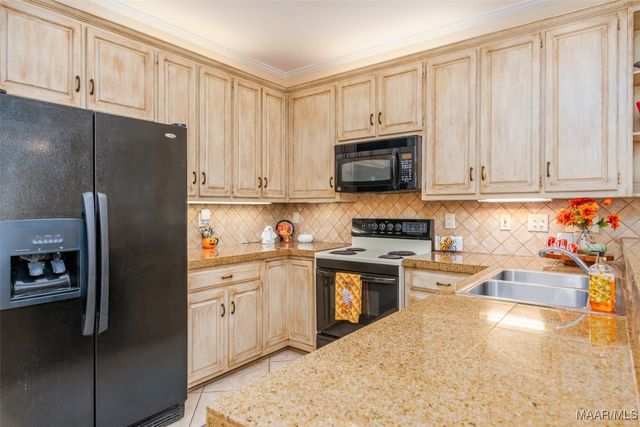 6200 Bell Grove Place, Montgomery, AL 36117