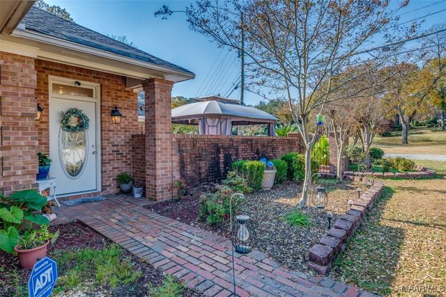 6200 Bell Grove Place, Montgomery, AL 36117