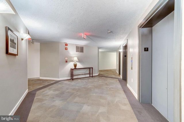 2320 WISCONSIN AVE NW #206, Washington, DC 20007