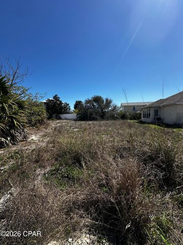 2903 Treasure Circle, Panama City, FL 32408