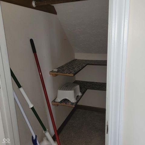 7960 W 800 N, Fairland, IN 46126