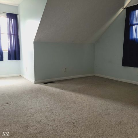 7960 W 800 N, Fairland, IN 46126