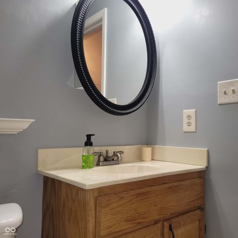7960 W 800 N, Fairland, IN 46126