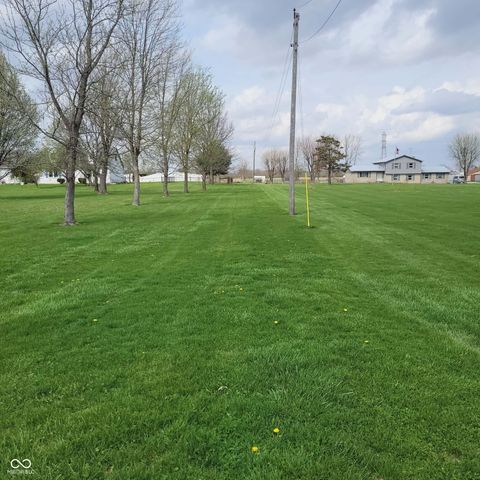 7960 W 800 N, Fairland, IN 46126