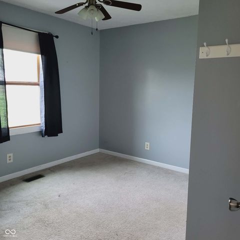 7960 W 800 N, Fairland, IN 46126