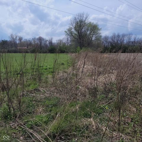 7960 W 800 N, Fairland, IN 46126