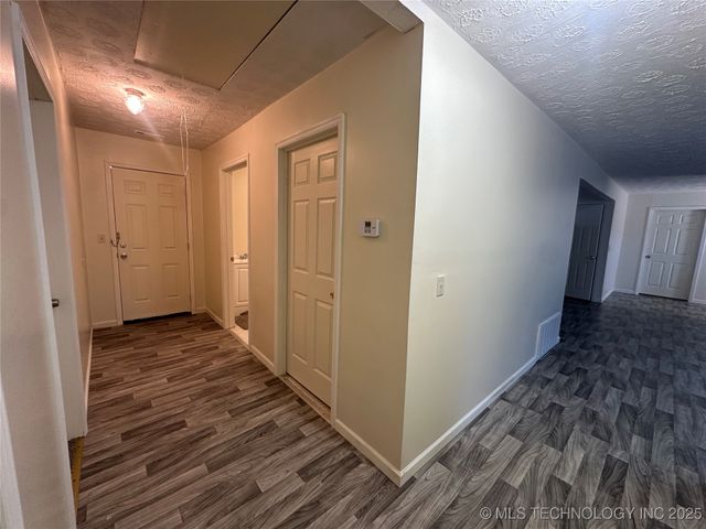 8234 E 400, Strang, OK 74367