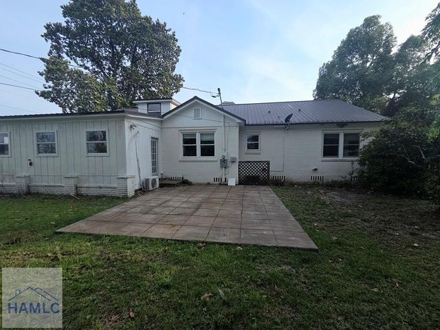 412 Orange Street, Jesup, GA 31545