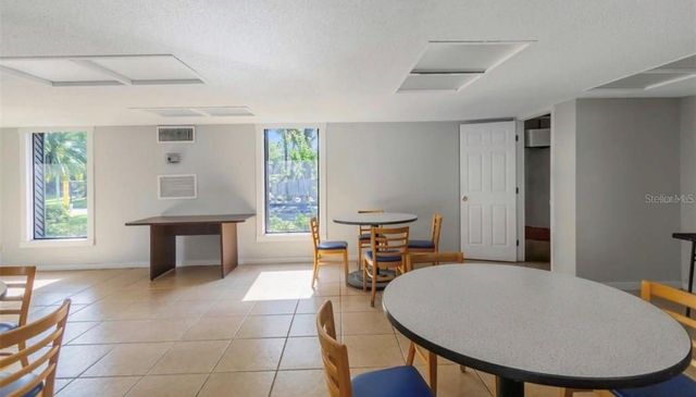 4965 PURITAN CIRCLE 401, Tampa, FL 33617