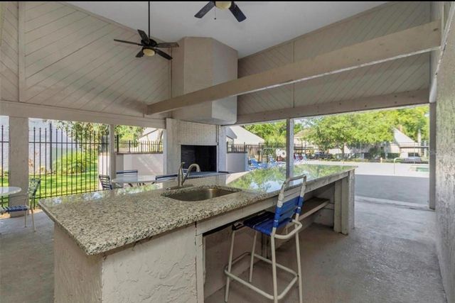 4965 PURITAN CIRCLE 401, Tampa, FL 33617