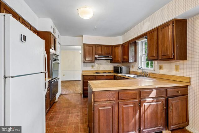 10802 DAYFLOWER CT, Reston, VA 20191