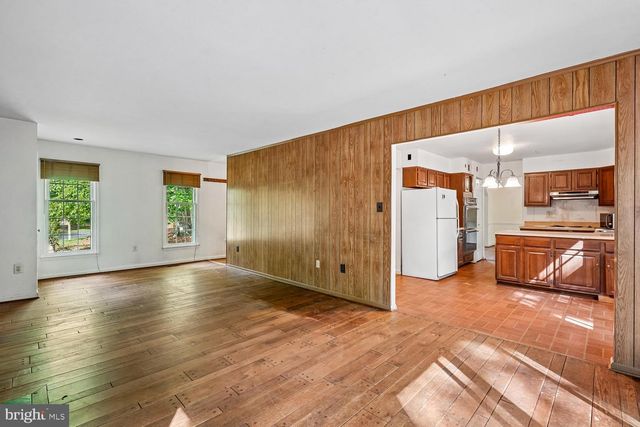 10802 DAYFLOWER CT, Reston, VA 20191