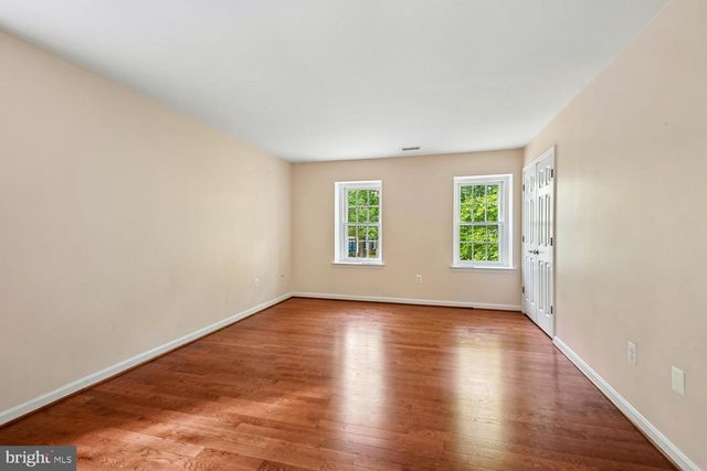 10802 DAYFLOWER CT, Reston, VA 20191