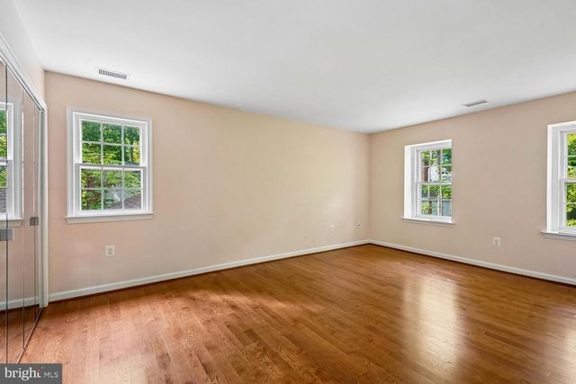 10802 DAYFLOWER CT, Reston, VA 20191