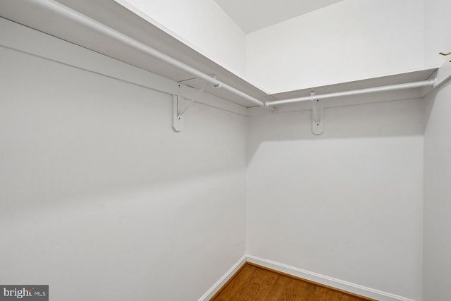 10802 DAYFLOWER CT, Reston, VA 20191