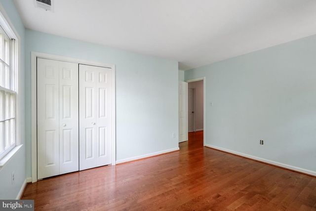 10802 DAYFLOWER CT, Reston, VA 20191