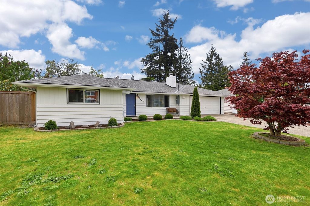 23449 28th Avenue S, Des Moines, WA 98198