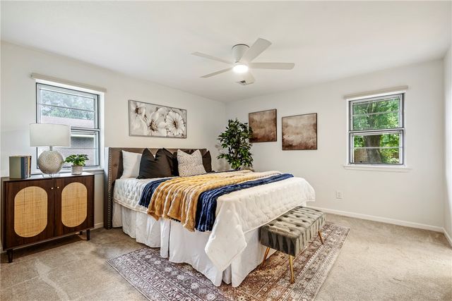 2202 SE 16th Street, Bentonville, AR 72712