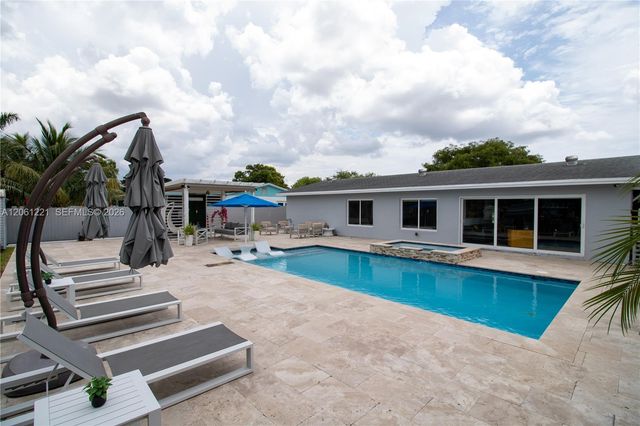 20053 SW 103rd Ave, Cutler Bay, FL 33189