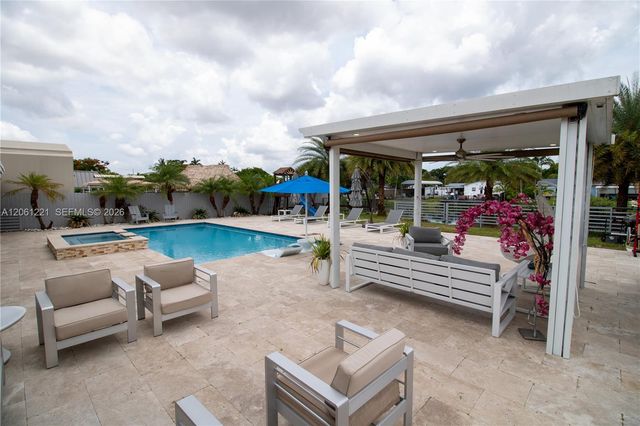20053 SW 103rd Ave, Cutler Bay, FL 33189