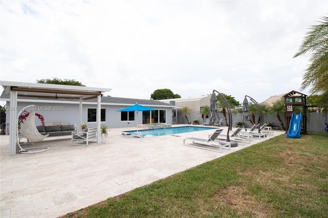 20053 SW 103rd Ave, Cutler Bay, FL 33189