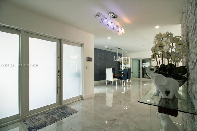 20053 SW 103rd Ave, Cutler Bay, FL 33189