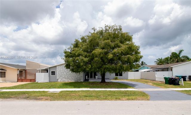 20053 SW 103rd Ave, Cutler Bay, FL 33189