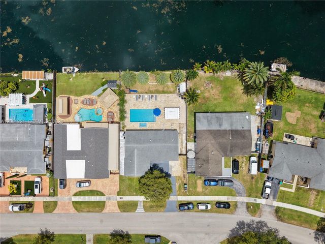 20053 SW 103rd Ave, Cutler Bay, FL 33189
